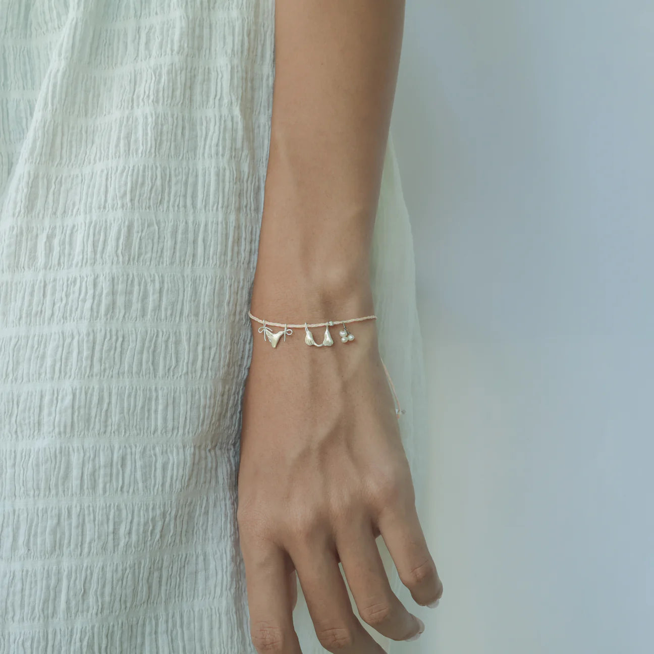 Sunkissed_Pink_Bracelet_Lifestyle_Jewel_Rocks