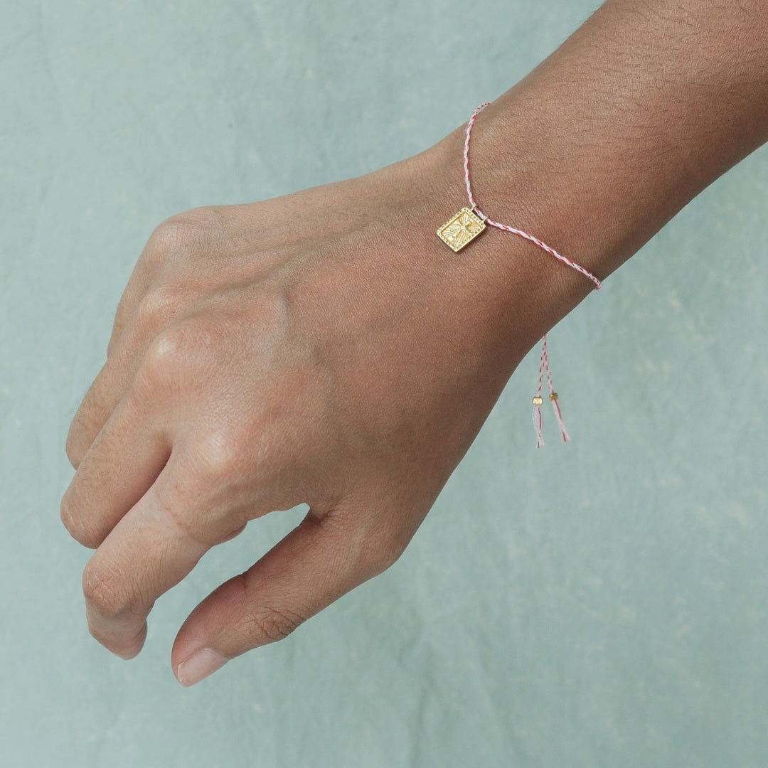 Escapular Bracelet