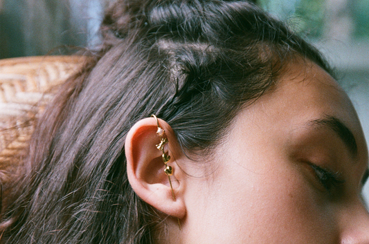 Kawaii One Side Ear Pin Jewel Rocks