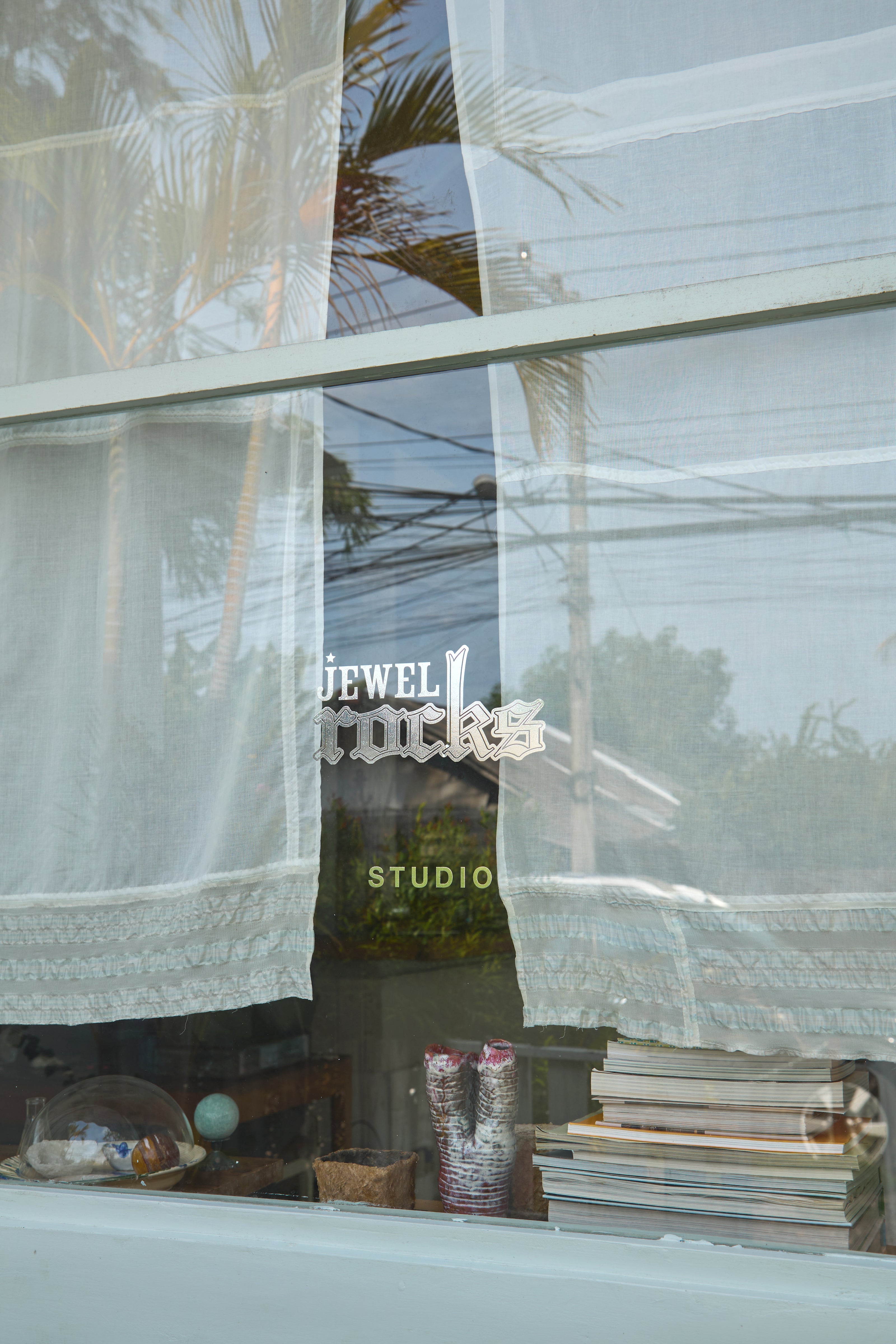 Where to find Jewel Rocks